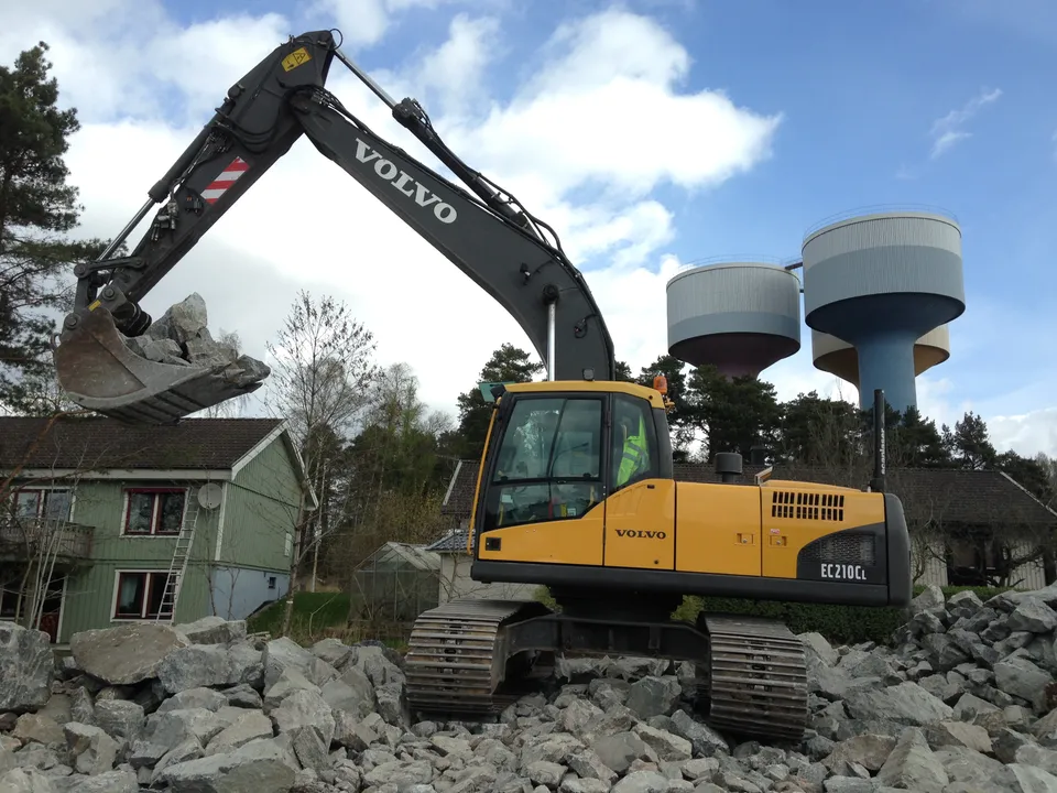 Volvo EC210 grävmaskin vid ett markarbete